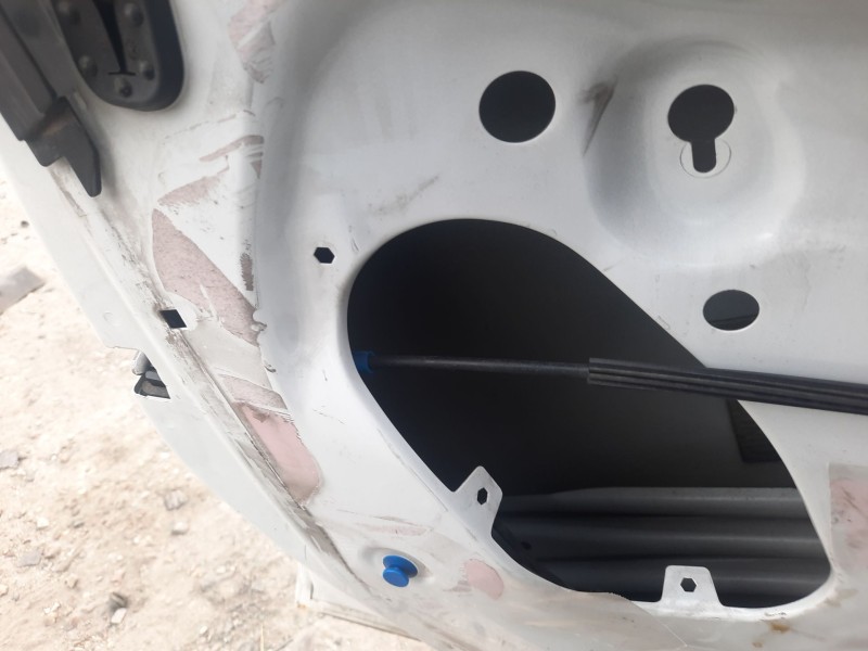 Recambio de cerradura puerta delantera izquierda para opel astra j gtc 2.0 cdti (08) referencia OEM IAM   