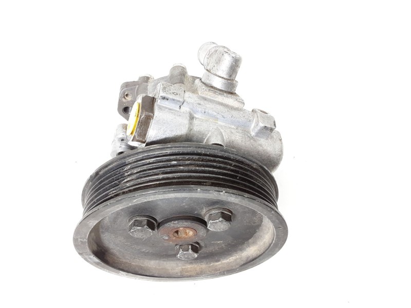Recambio de bomba direccion para bmw serie 5 berlina (e60) 520i referencia OEM IAM 676619001 7693974113 