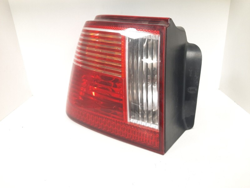 Recambio de piloto trasero izquierdo para seat ibiza (6k1) 1.9 sdi referencia OEM IAM  8482 