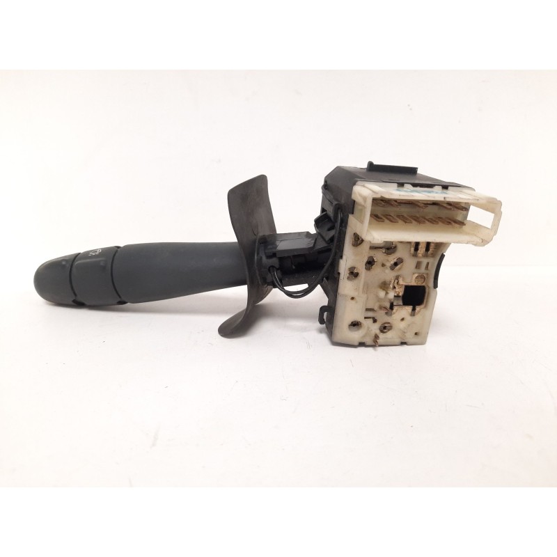 Recambio de mando limpia para renault clio ii fase ii (b/cb0) 1.5 dci diesel referencia OEM IAM  31590 