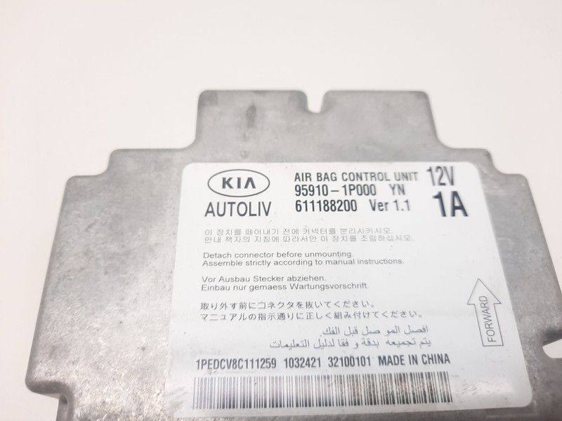 Recambio de kit airbag para kia venga emotion referencia OEM IAM 4GDX1C3SDRH 888801P000EQ 888701P100LQ