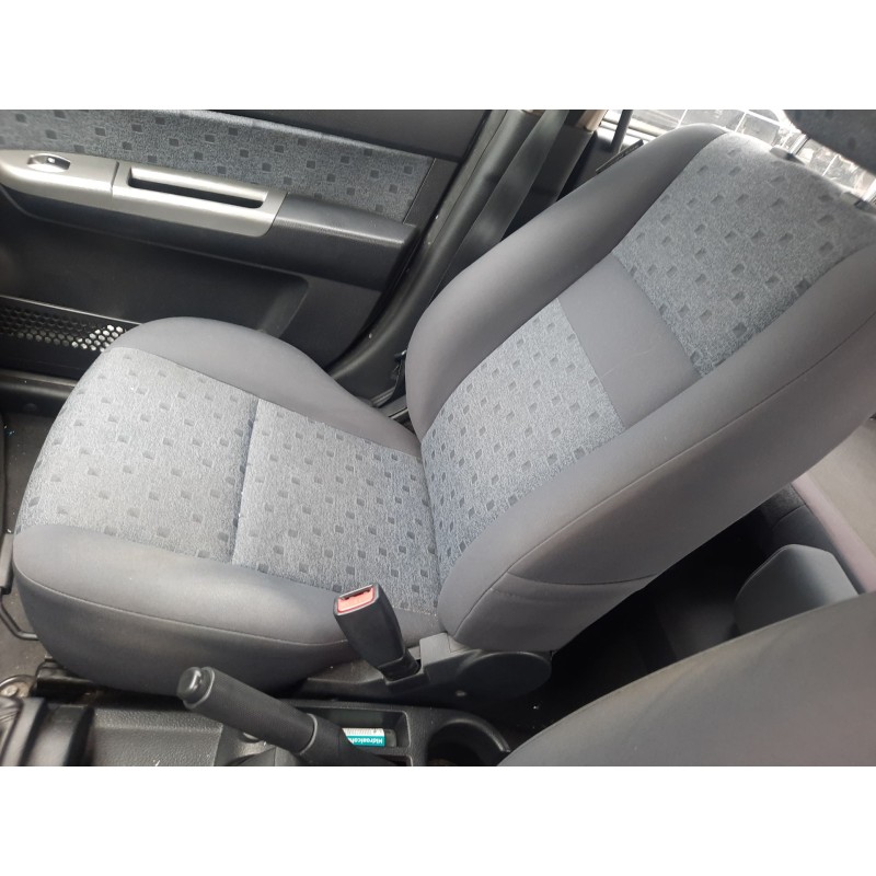 Recambio de asiento delantero derecho para hyundai getz (tb) 1.5 crdi gls referencia OEM IAM   