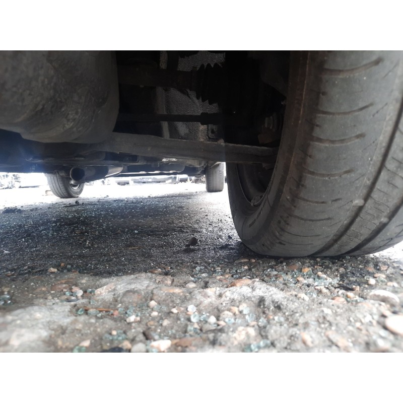 Recambio de brazo suspension inferior delantero izquierdo para hyundai getz (tb) 1.5 crdi gls referencia OEM IAM   
