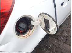 Recambio de tapa exterior combustible para opel corsa d (s07) 1.3 cdti (l08, l68) referencia OEM IAM   