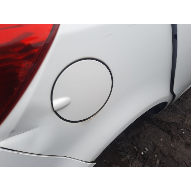Recambio de tapa exterior combustible para opel corsa d (s07) 1.3 cdti (l08, l68) referencia OEM IAM   
