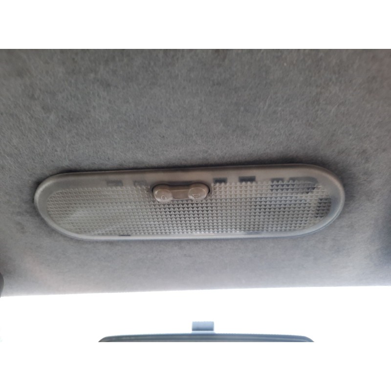 Recambio de luz interior para dacia logan mcv (ks_) 1.5 dci (ks0w) referencia OEM IAM   