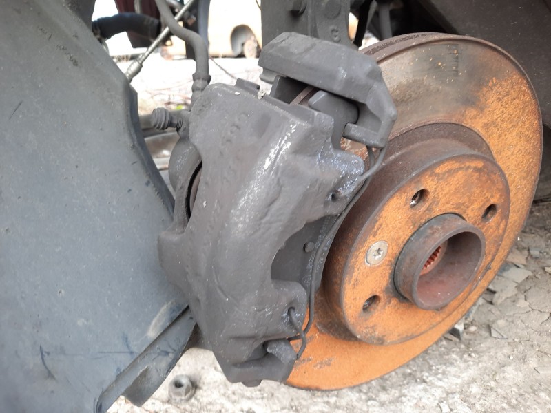 Recambio de pinza freno delantera izquierda para dacia logan mcv (ks_) 1.5 dci (ks0w) referencia OEM IAM   