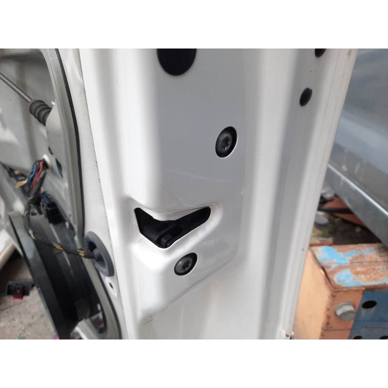 Recambio de cerradura puerta delantera derecha para skoda octavia ii (1z3) 1.6 tdi referencia OEM IAM   