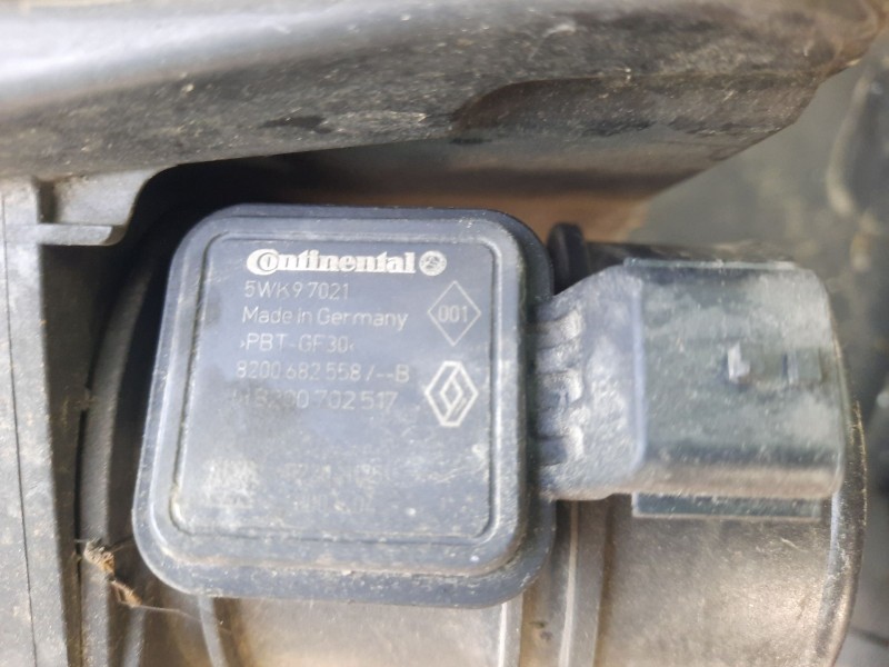 Recambio de caudalimetro para renault megane iii coupé-cabrio floride referencia OEM IAM 8200682558  