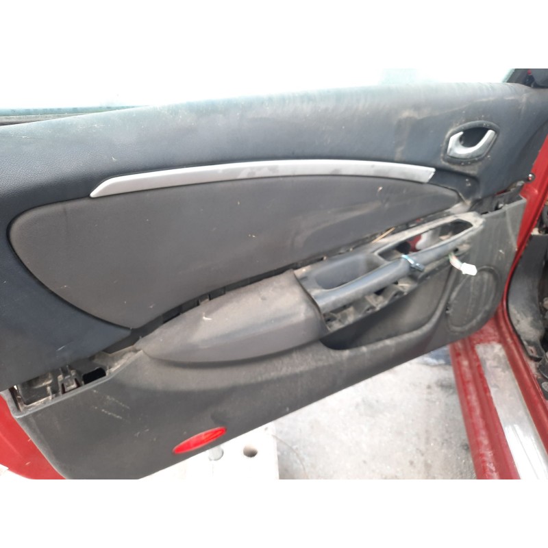 Recambio de elevalunas delantero izquierdo para renault megane iii coupé-cabrio floride referencia OEM IAM 807216718R  