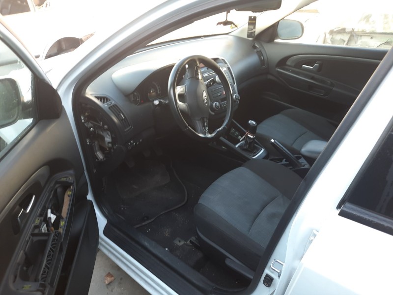 kia cee´d hatchback (ed) del año 2010