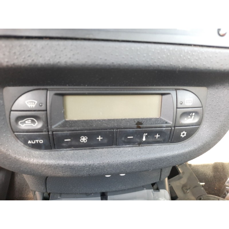 Recambio de mando climatizador para citroën c2 (jm_) 1.6 referencia OEM IAM   