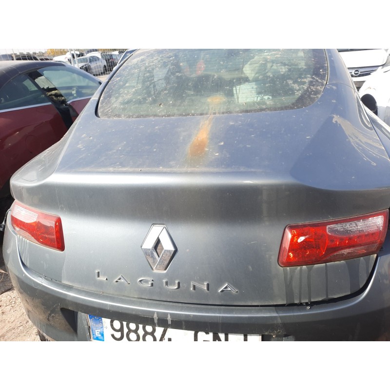 Recambio de porton trasero para renault laguna coupe gt referencia OEM IAM   