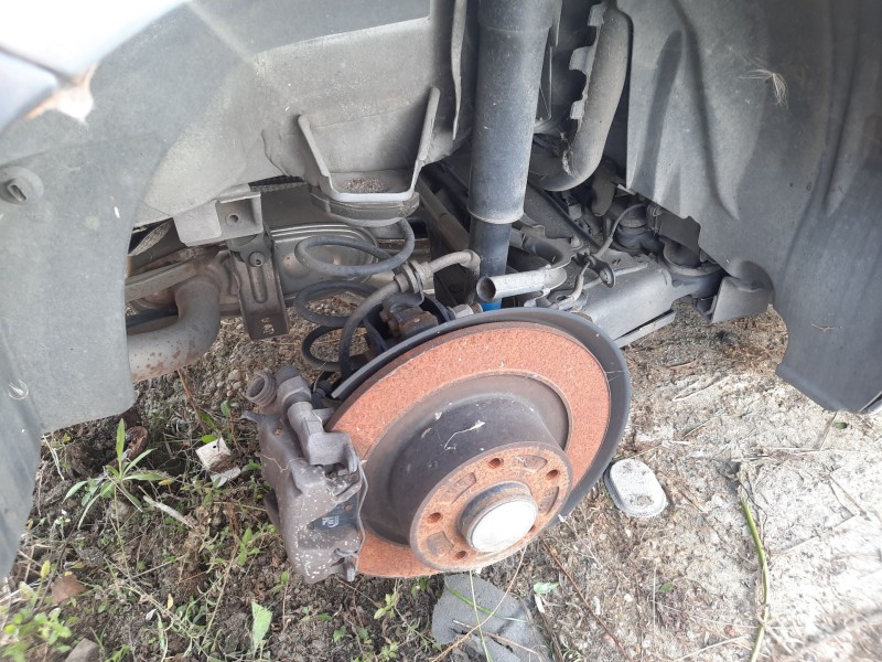 Recambio de puente trasero para renault laguna coupe gt referencia OEM IAM   