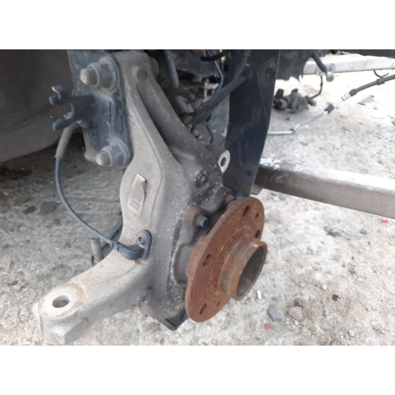 Recambio de mangueta delantera derecha para renault laguna coupe gt referencia OEM IAM   