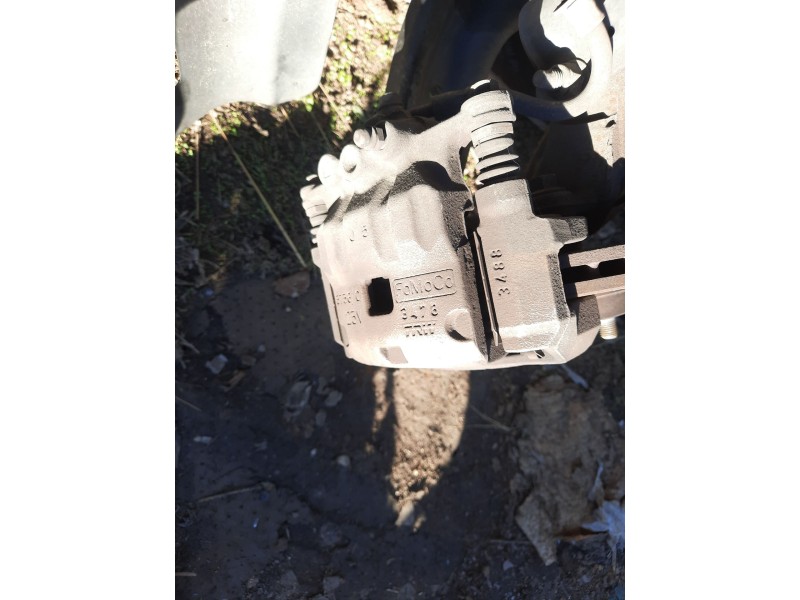 Recambio de pinza freno delantera izquierda para ford fiesta vi (cb1, ccn) 1.4 tdci referencia OEM IAM   