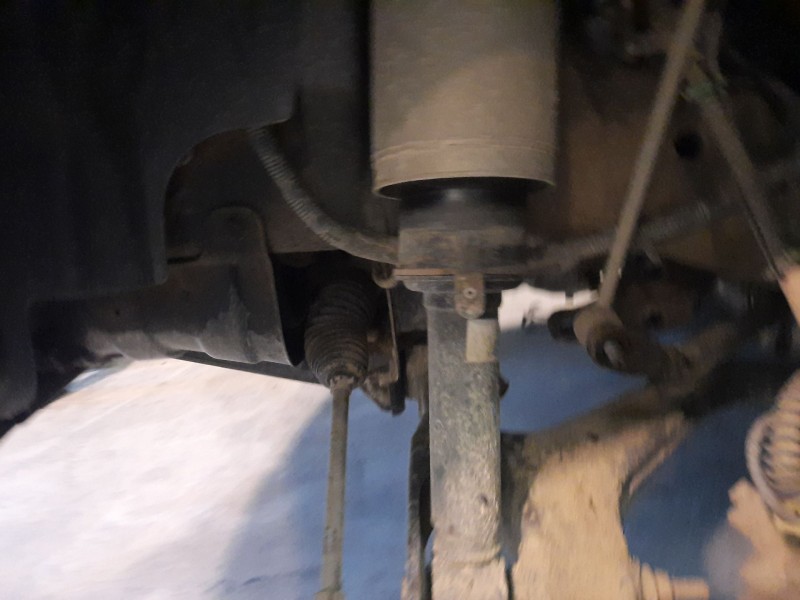 Recambio de amortiguador delantero izquierdo para land rover range rover sport i (l320) 2.7 d 4x4 referencia OEM IAM   