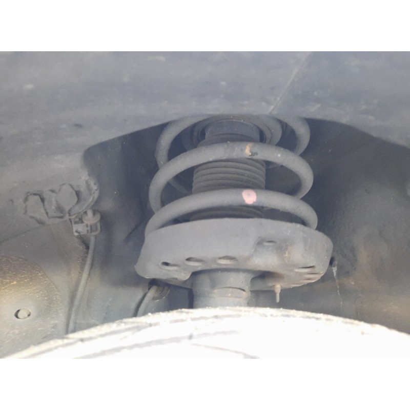 Recambio de amortiguador delantero izquierdo para kia cee´d hatchback (ed) 1.6 crdi 115 referencia OEM IAM 546511H101  