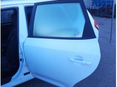 Recambio de puerta trasera izquierda para kia cee´d hatchback (ed) 1.6 crdi 115 referencia OEM IAM 770031H000  
