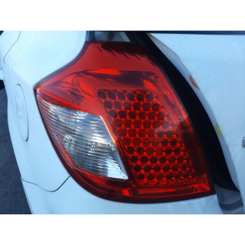Recambio de piloto trasero izquierdo para kia cee´d hatchback (ed) 1.6 crdi 115 referencia OEM IAM 924011H000  