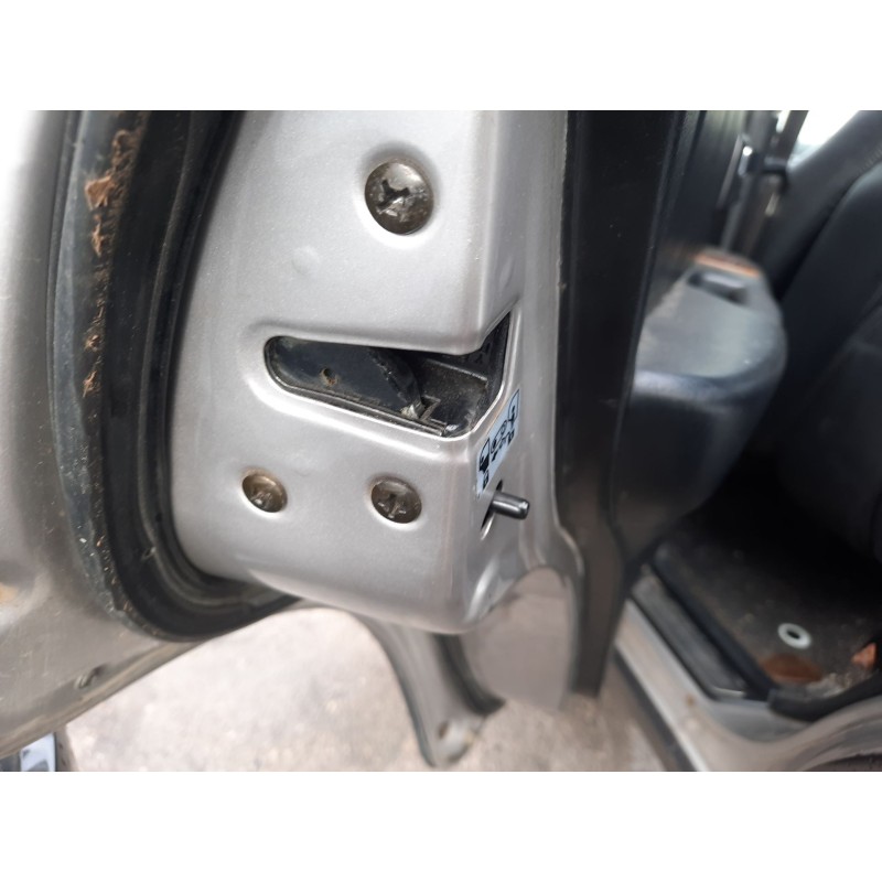 Recambio de cerradura puerta trasera izquierda para hyundai terracan (hp) 2.9 crdi 4wd referencia OEM IAM   