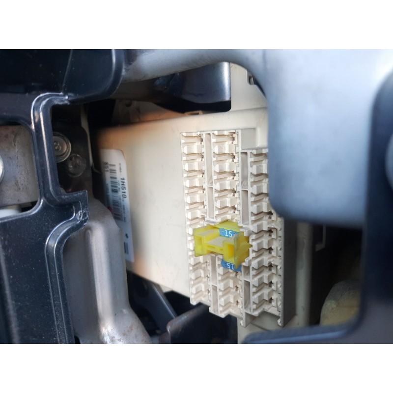 Recambio de caja reles / fusibles para kia cee´d hatchback (ed) 1.6 crdi 115 referencia OEM IAM 919501H510  