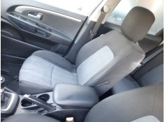 Recambio de asiento delantero derecho para kia cee´d hatchback (ed) 1.6 crdi 115 referencia OEM IAM   