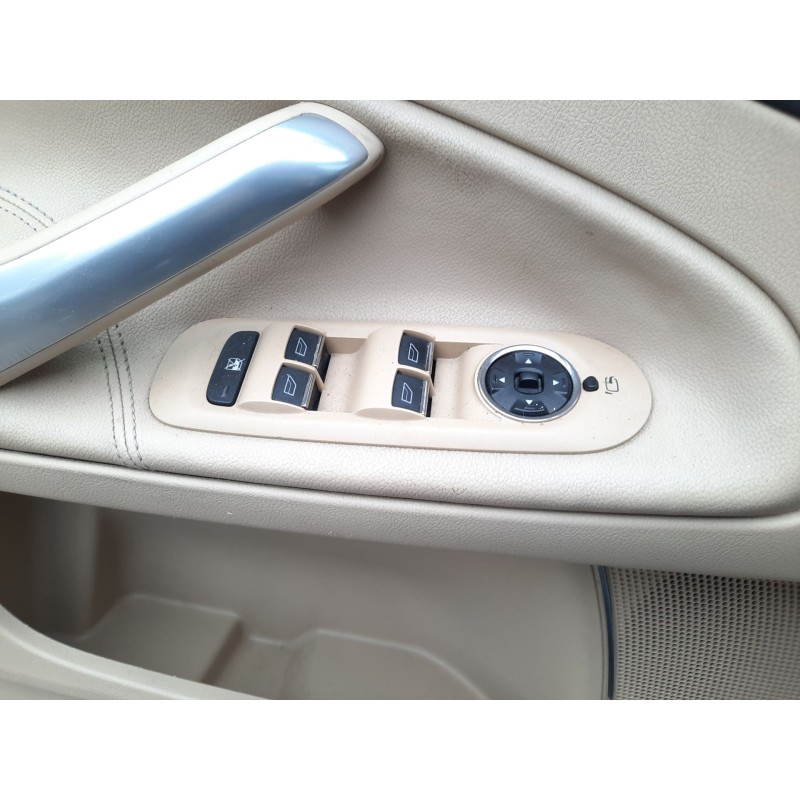 Recambio de mando elevalunas delantero izquierdo para ford mondeo iv sedán (ba7) 2.0 tdci referencia OEM IAM   