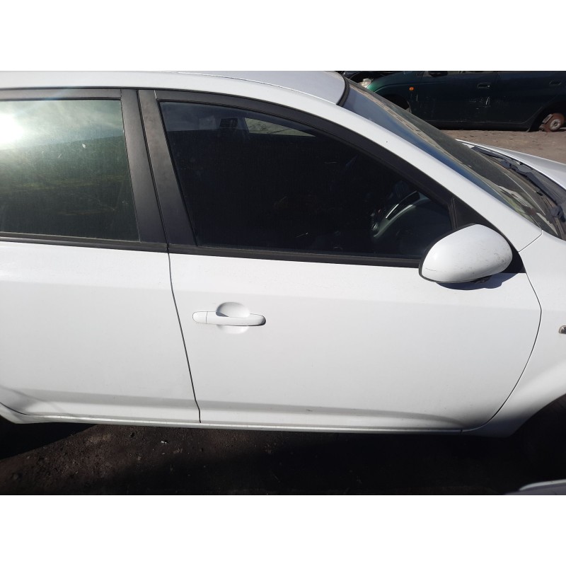 Recambio de puerta delantera derecha para kia cee´d hatchback (ed) 1.6 crdi 115 referencia OEM IAM 760041H000  