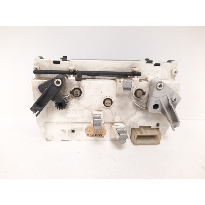 Recambio de mando calefaccion / aire acondicionado para peugeot 206 berlina referencia OEM IAM 1068901  