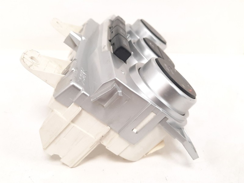 Recambio de mando climatizador para » otros... modelos referencia OEM IAM K1900CC30 8412 
