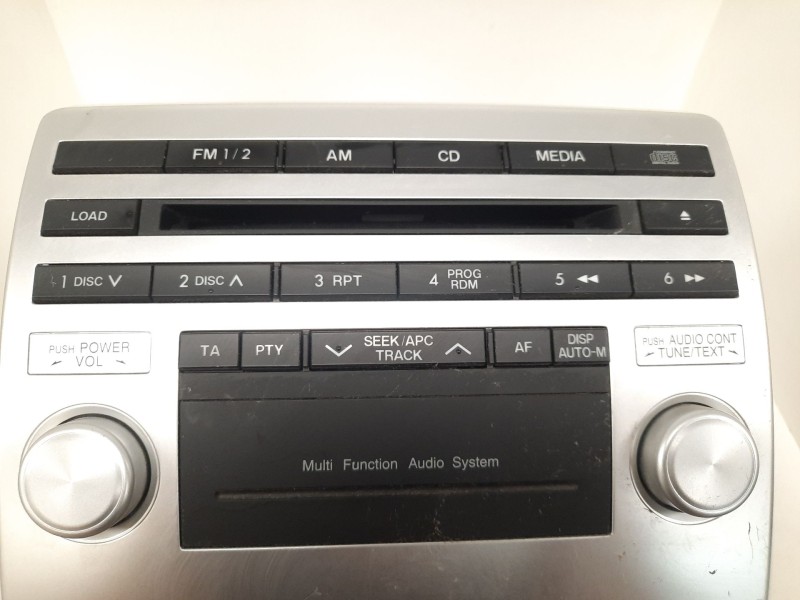 Recambio de sistema audio / radio cd para » otros... modelos referencia OEM IAM  8413 