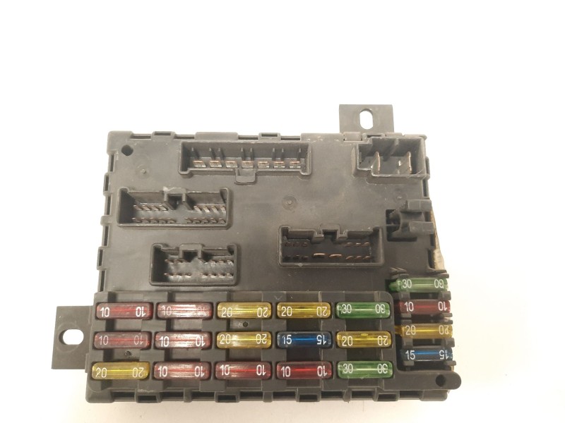 Recambio de no identificado para » otros... modelos referencia OEM IAM  16375 60679160