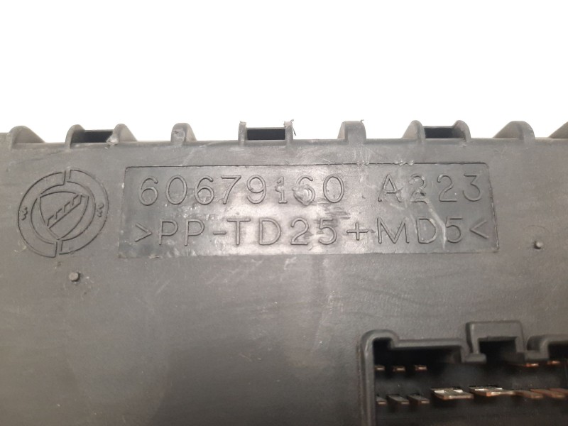 Recambio de no identificado para » otros... modelos referencia OEM IAM  16375 60679160