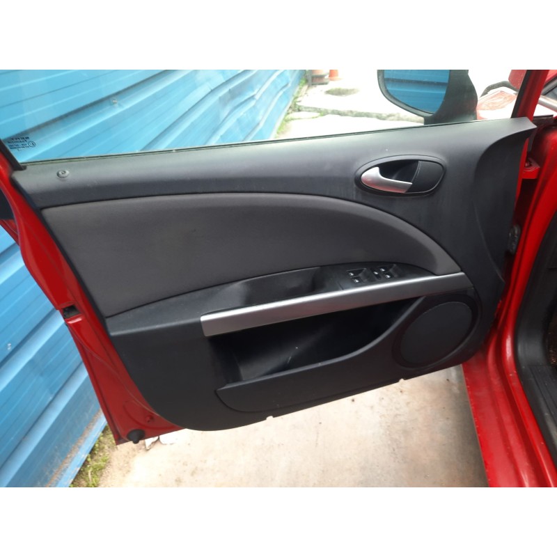 Recambio de elevalunas delantero izquierdo para seat leon (1p1) 2.0 tdi 16v referencia OEM IAM   