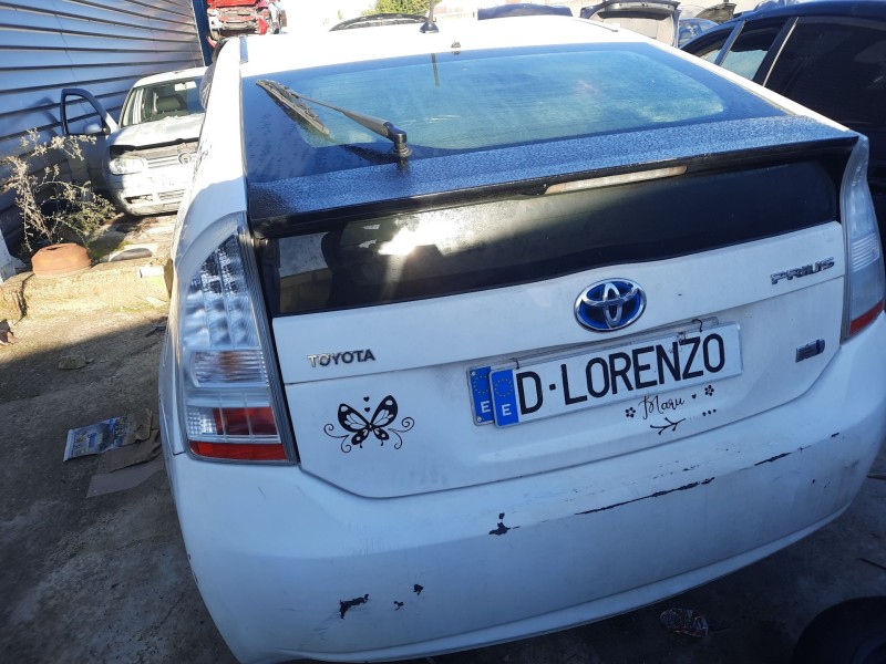 toyota prius (_w3_) del año 2011