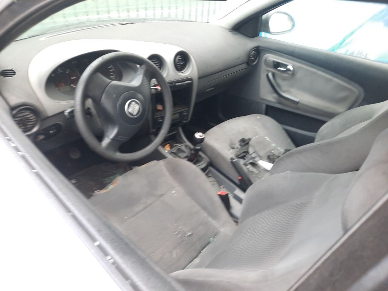 seat ibiza iii (6l1) del año 2002