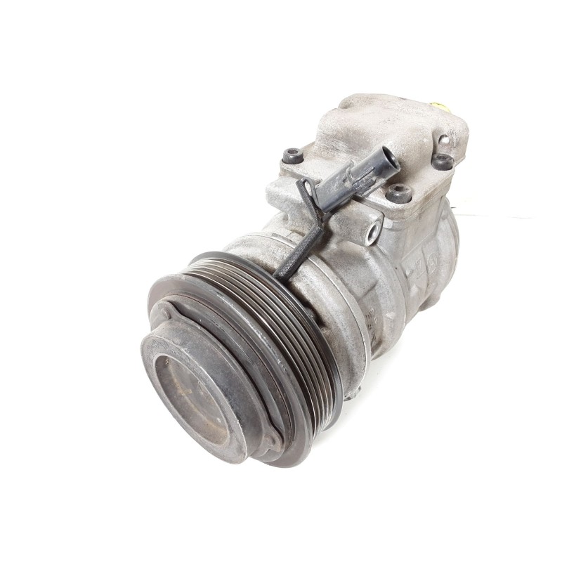 Recambio de compresor aire acondicionado para ssangyong rodius i 2.7 xdi 4wd referencia OEM IAM 6652300011 18500390A 