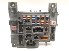 Recambio de caja reles / fusibles para citroën c-crosser xtr referencia OEM IAM 8637A318 519087902 L8637001A