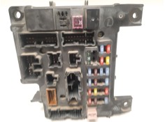 Recambio de caja reles / fusibles para citroën c-crosser xtr referencia OEM IAM 8637A318 519087902 L8637001A 2
