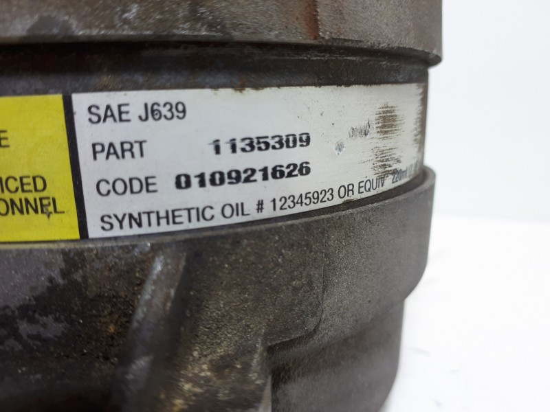 Recambio de compresor aire acondicionado para renault megane i fase 2 classic (la..) 1.9 dci dynamique referencia OEM IAM 770010