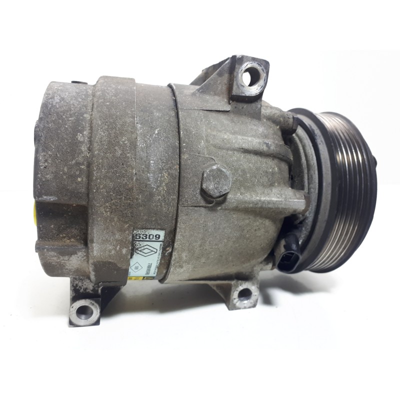 Recambio de compresor aire acondicionado para renault megane i fase 2 classic (la..) 1.9 dci dynamique referencia OEM IAM 770010