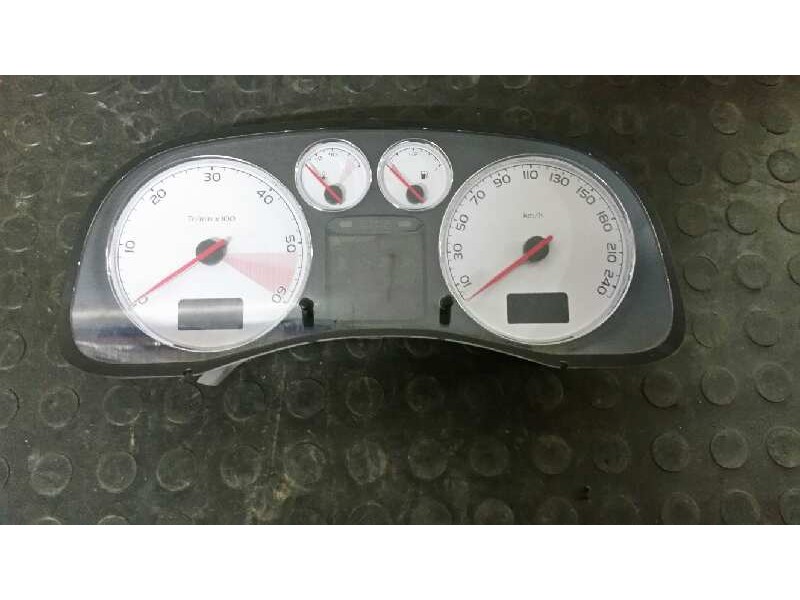 Recambio de cuadro instrumentos para peugeot 307 berlina (s2) xs referencia OEM IAM 9661323180  