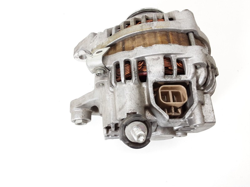 Recambio de alternador para mazda 3 (bk) 1.6 (bk14) referencia OEM IAM A2TC0091 ZJ01 