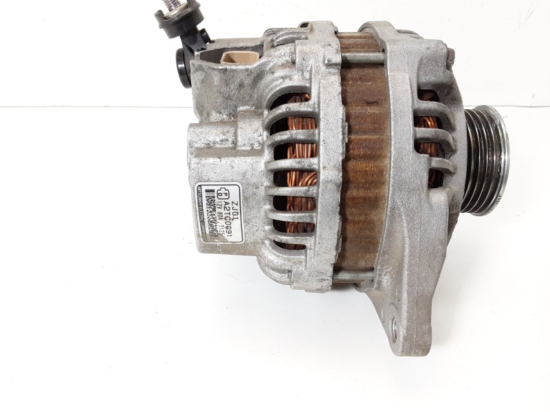 Recambio de alternador para mazda 3 (bk) 1.6 (bk14) referencia OEM IAM A2TC0091 ZJ01 