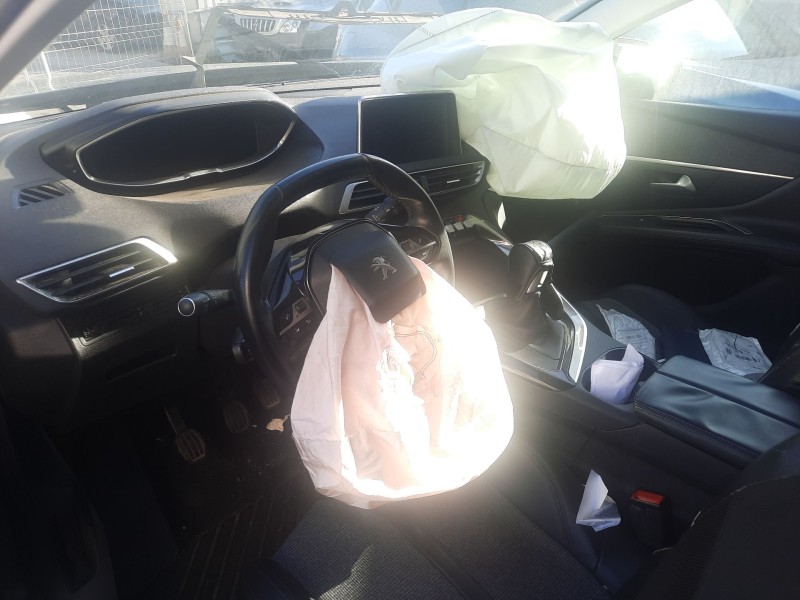 peugeot 3008 ii suv (mc_, mr_, mj_, m4_) del año 2018