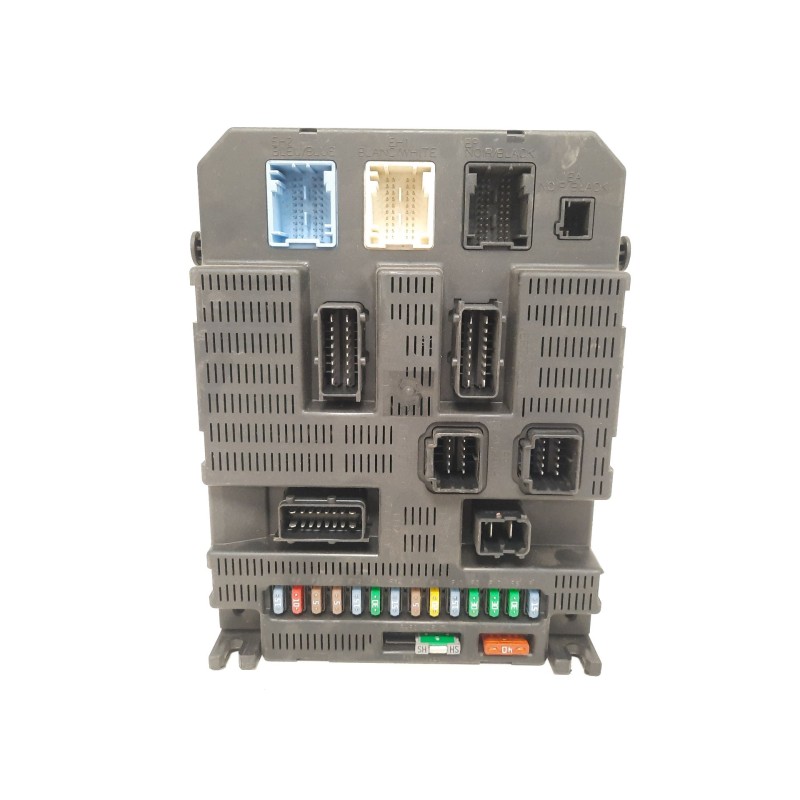 Recambio de caja reles / fusibles para citroën c4 berlina 2.0 hdi fap cat (rhr / dw10bted4) referencia OEM IAM 9663576480 BSI200
