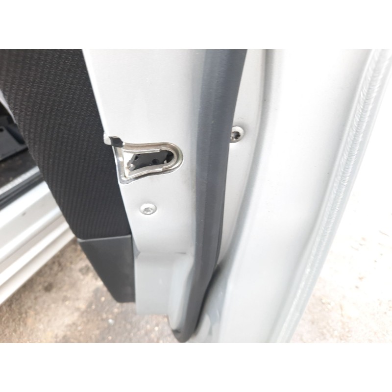 Recambio de cerradura puerta delantera derecha para mercedes-benz clase a (w169) a 180 cdi (169.007, 169.307) referencia OEM IAM