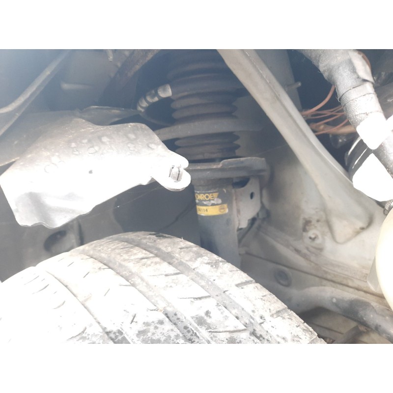 Recambio de amortiguador delantero derecho para mercedes-benz clase a (w169) a 180 cdi (169.007, 169.307) referencia OEM IAM   