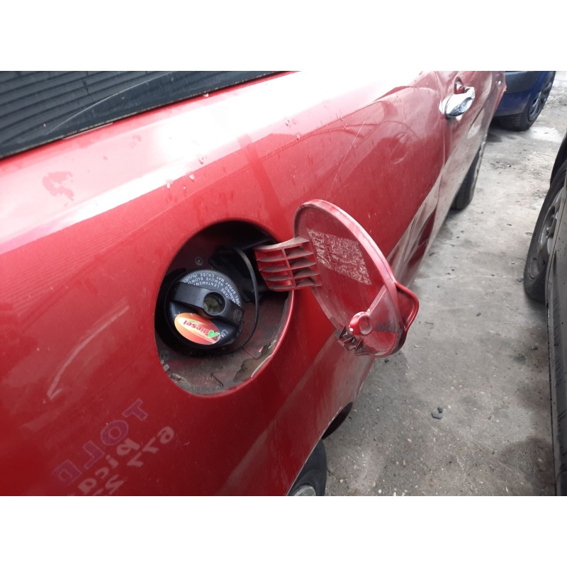 Recambio de tapa exterior combustible para lancia ypsilon (843_) 1.3 jtd (843.axd11, 843.axd1a) referencia OEM IAM   